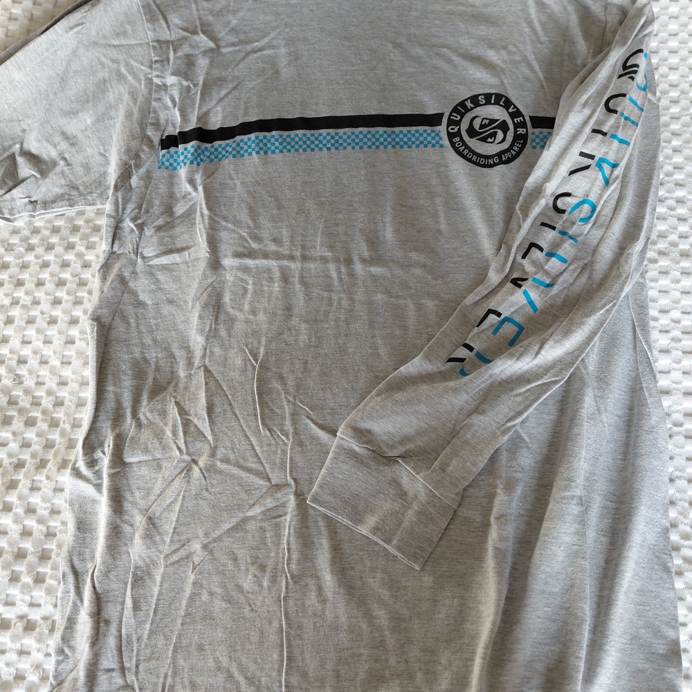 Quiksilver Light Gray and Blue Long Sleeve Tee